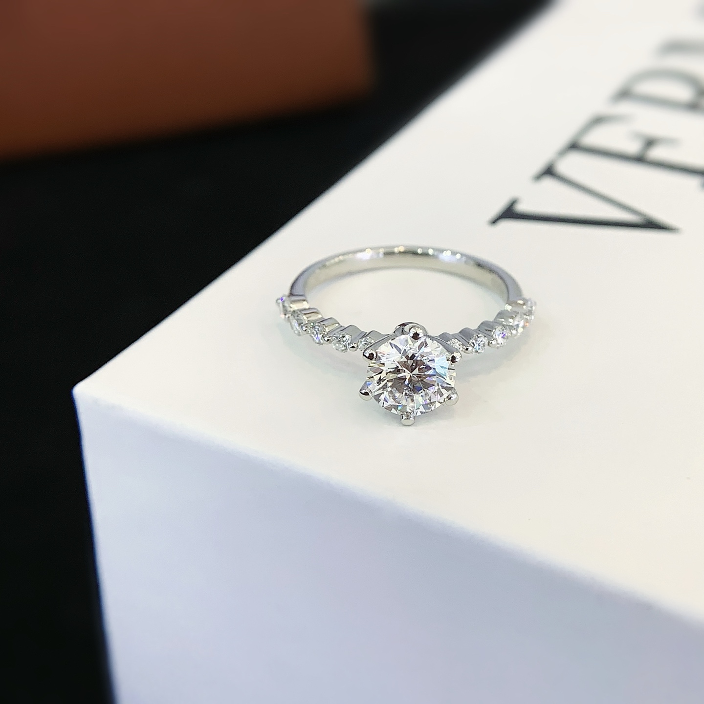 18K Real Gold Round Lab Grown Diamond 1.08ct Solitaire Halo Custom Jewelry Women Wedding Engagement Rings