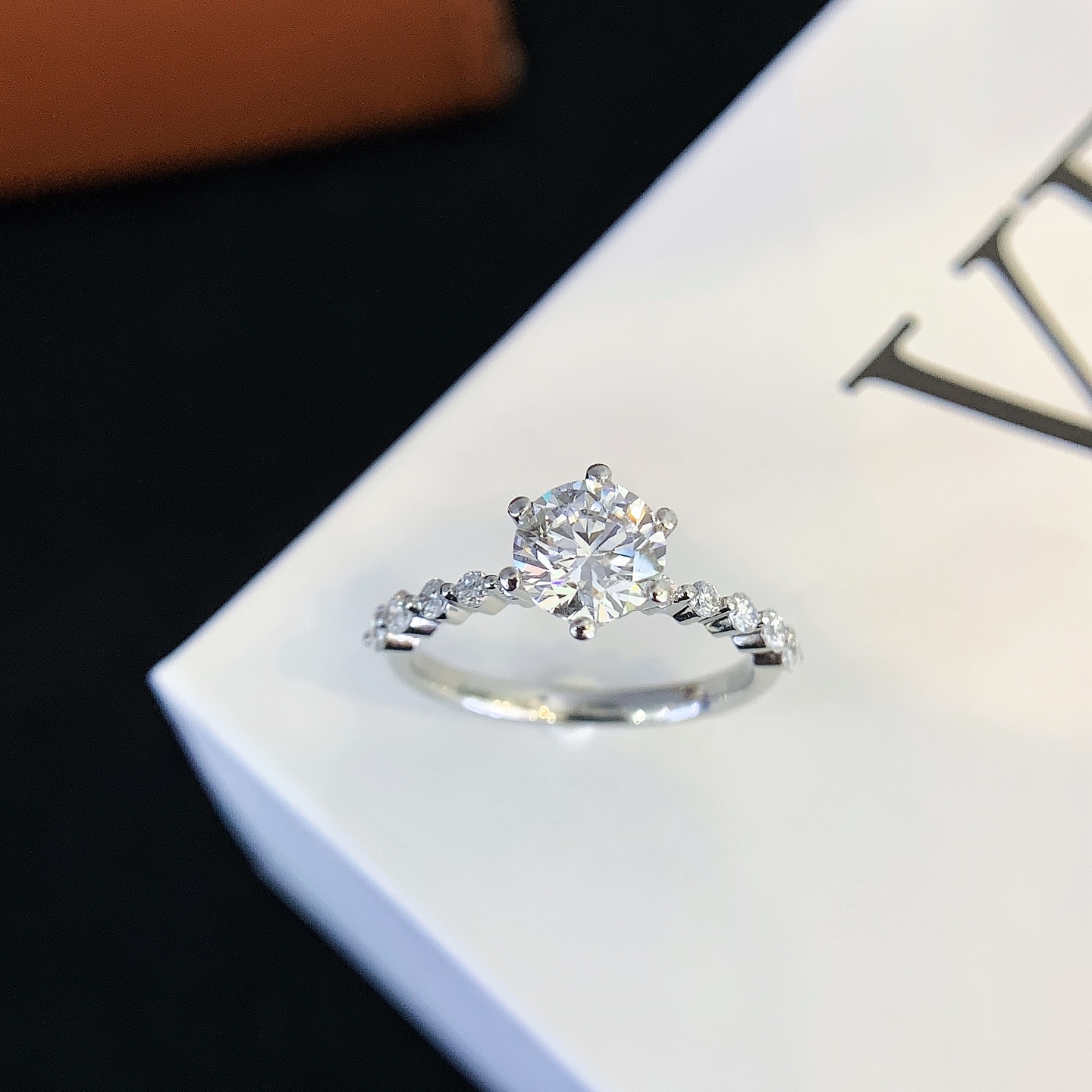 18K Real Gold Round Lab Grown Diamond 1.08ct Solitaire Halo Custom Jewelry Women Wedding Engagement Rings 3