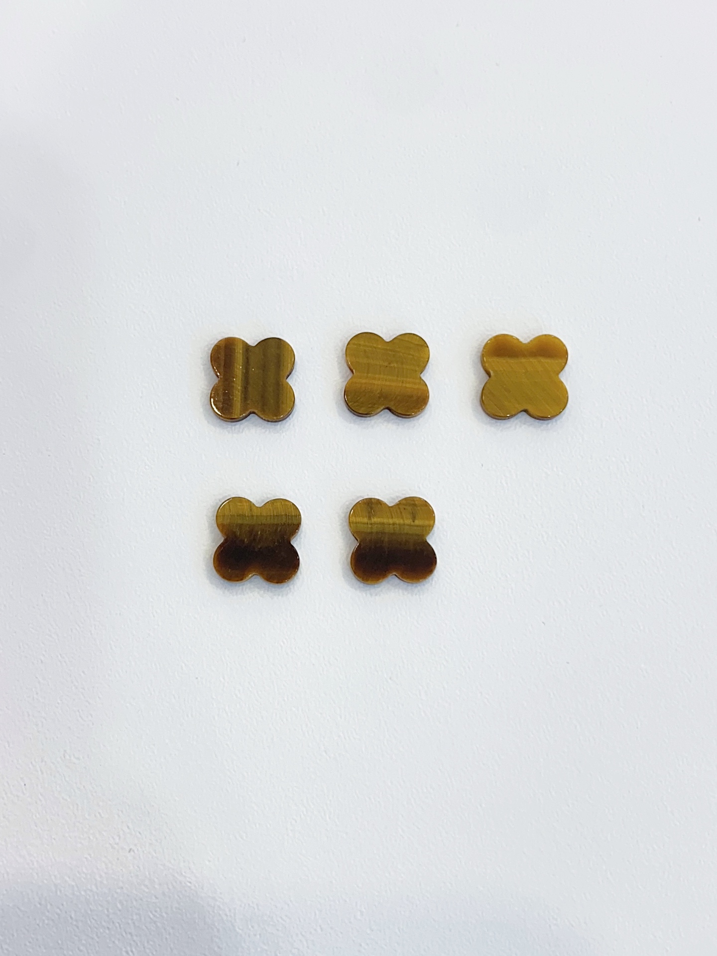 20mm Top Quality Natura White MOP Tiger Eye Turquoise blue Black Red Agate Lucky Four Leaf Clover Loose Bead for DIY Jewelry 8