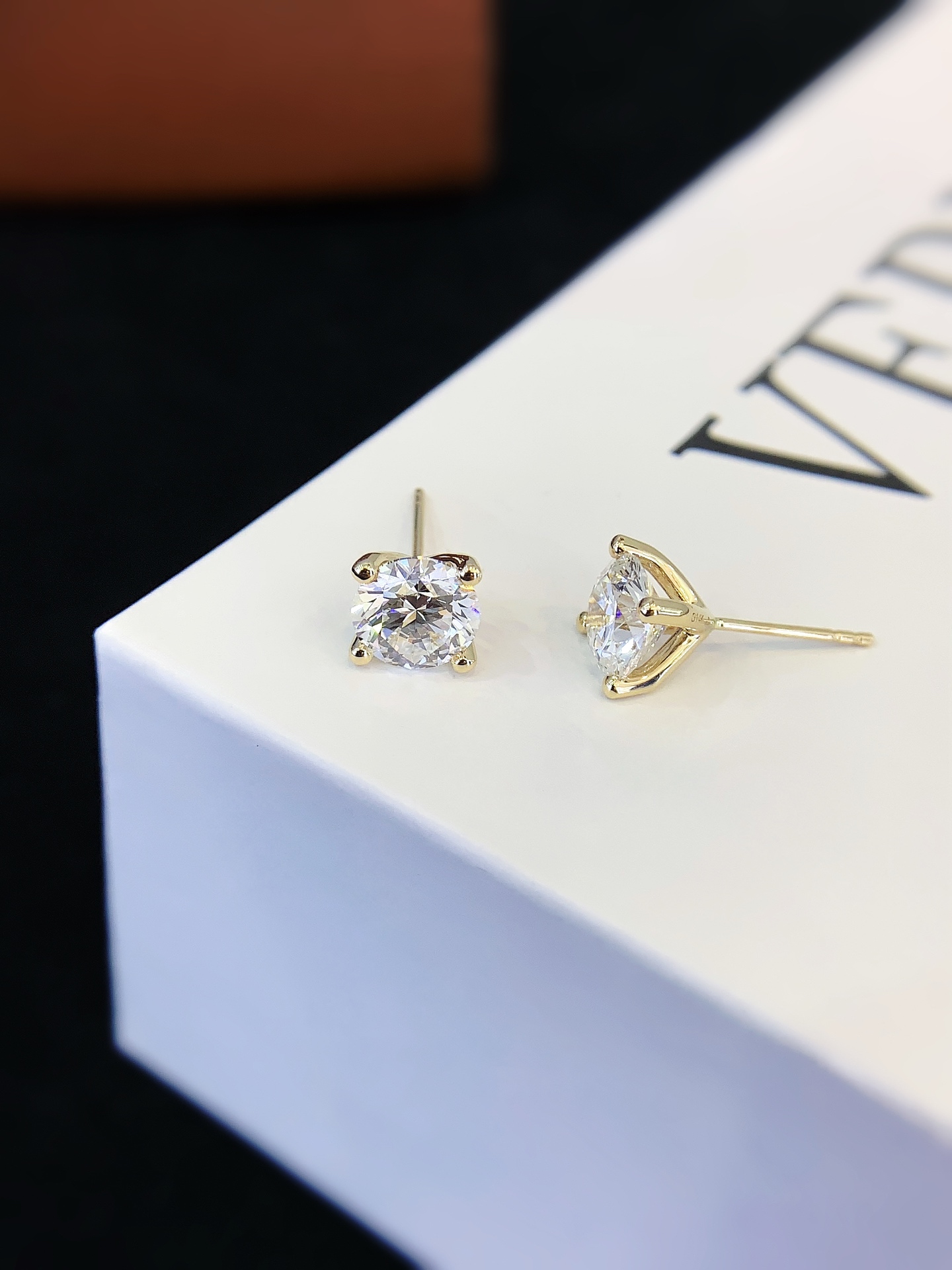 3.07ct Round Lab Grown Diamond Certified Stud Earring Classic Four Claw 14K Yellow Gold Diamond Earrings 6