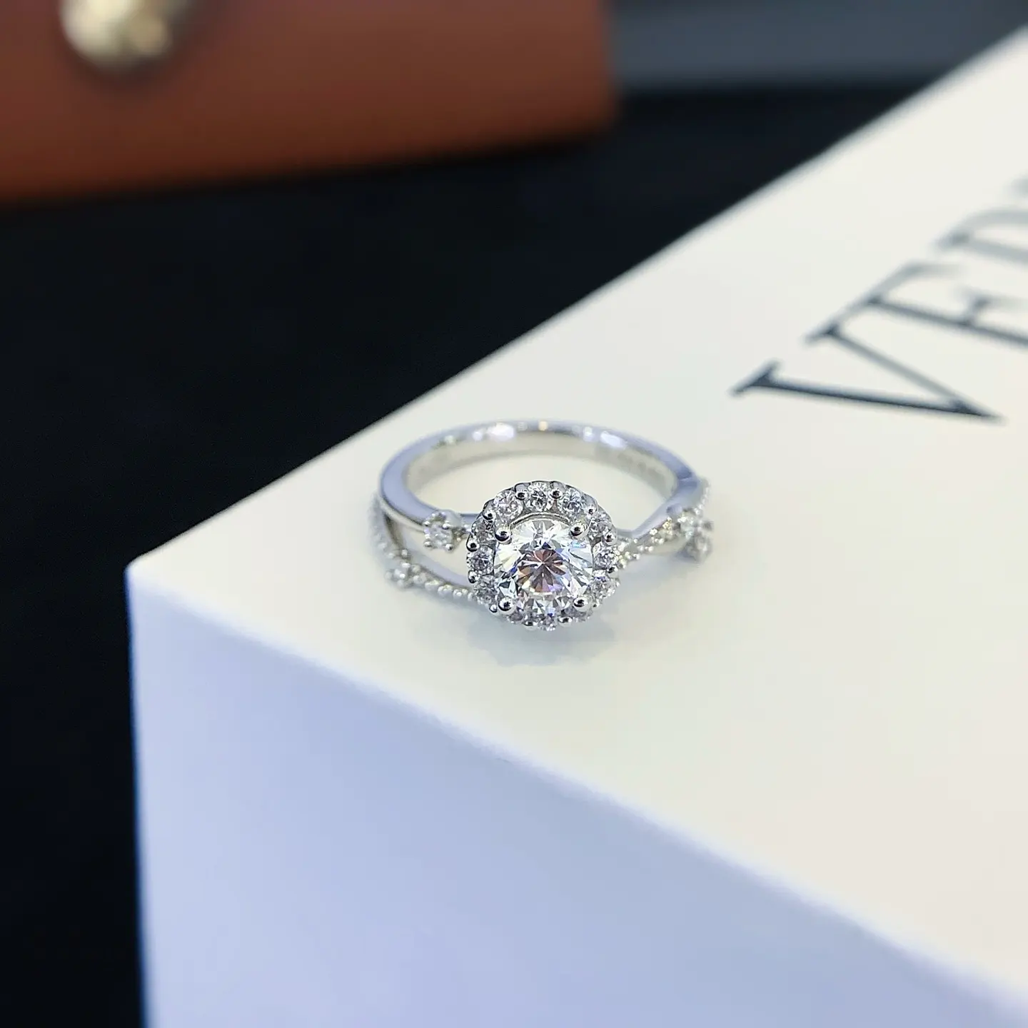 Comfortable Lab Diamond Halo Ring for Wholesale 2