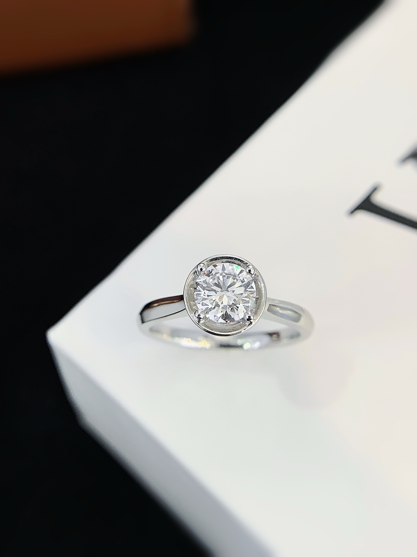0.84 Carat Lab Diamond Engagement Ring,18K White Gold , DEF Color VVS Clarity, for Wedding Anniversary Promise Ring