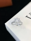 Flower Moissanite Engagement Rings for Women,18K Engagement Ring D Color VVS1 Wedding Bands Moissanite Halo Rings 1ct 2