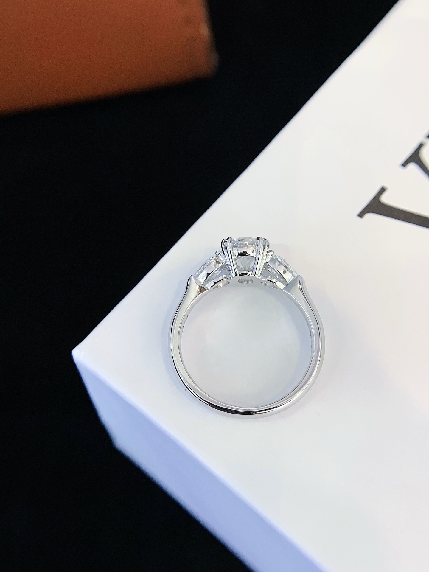 Round/Pear Cut Lab Diamond 3 Stones Engagement Rings D Color VVS1 18K White Gold Anniversary Wedding Promise Rings for Women 6