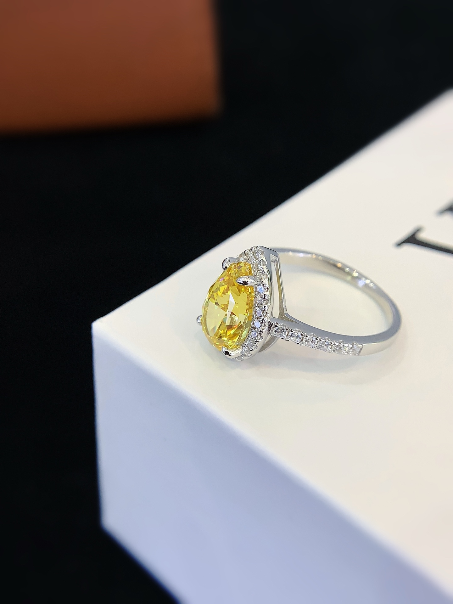 Yellow Gemstone Pear Shape Moissanite Rings S925 Silver Gemstone Promise Engagement Band Wedding Ring for Women Girls 5