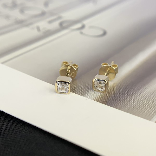Diamond Stud Earring AsscherCut 10K Yellow Gold Lab Grwon Diamond Earrings with back scews 4