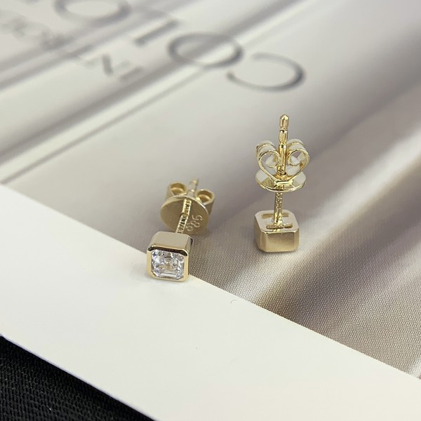 Diamond Stud Earring AsscherCut 10K Yellow Gold Lab Grwon Diamond Earrings with back scews 5