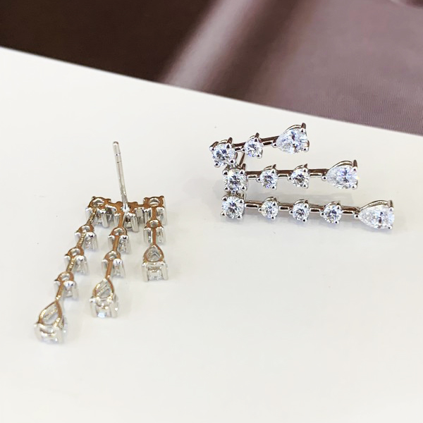 Bridesmaids Long Chandelier Design Women  Wedding 18k Drop Earrings  with Round Pear cut lab diamond 3