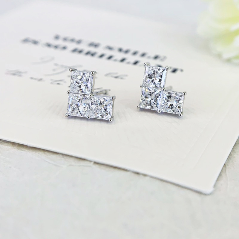 OEM Custom 3 Stone Diamond Earrings Lab Created Diamond Earrings in 14K White Gold Stud Earrings 3