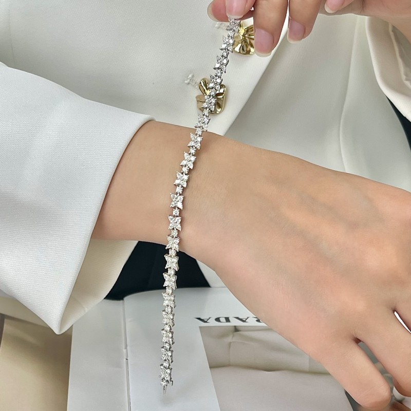 Ladies Fine Jewelry Luxury Lab Grown Diamond Bracelet Four Clover Leaf Shape Bracelet 14K Real White Gold Women Jewelry 5