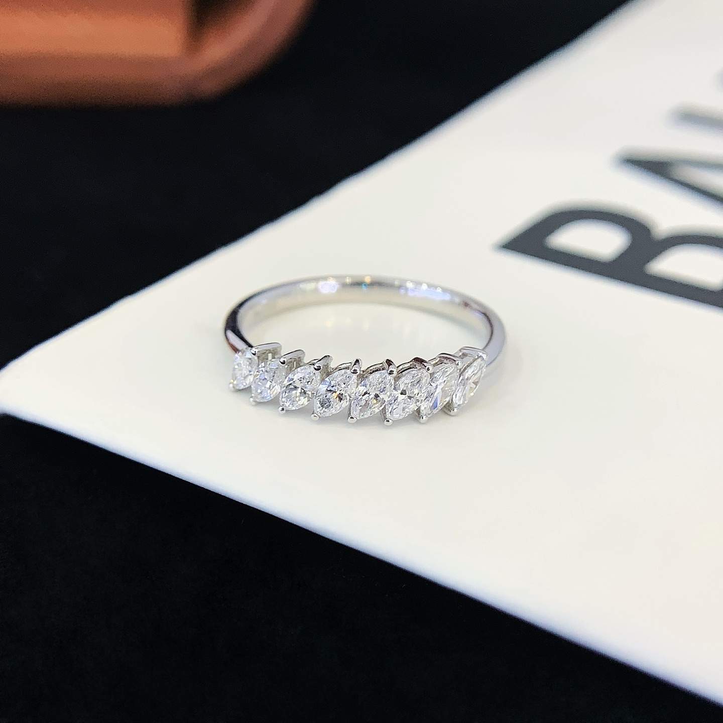 Men Women Hiphop Ice out Jewelry 18K Real Gold White Gold Plated Half Eternity Vvs Marquise Lab Diamond Rings