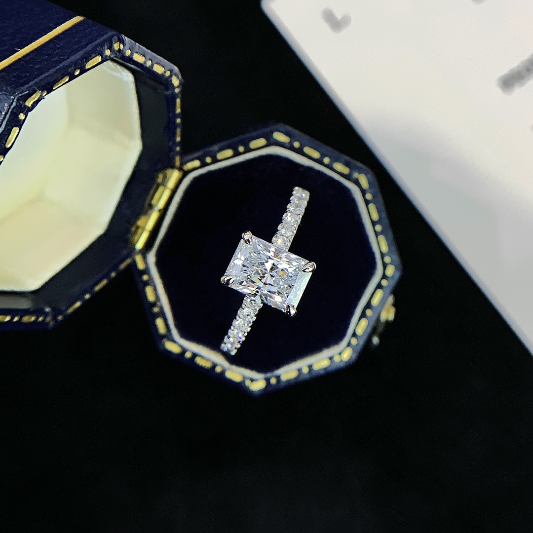 Fine Jewelry Princess Cut Ring 14k 18k 24k White Lab Grown Diamond Halo Ring Simple Design for Engagement Wedding 6