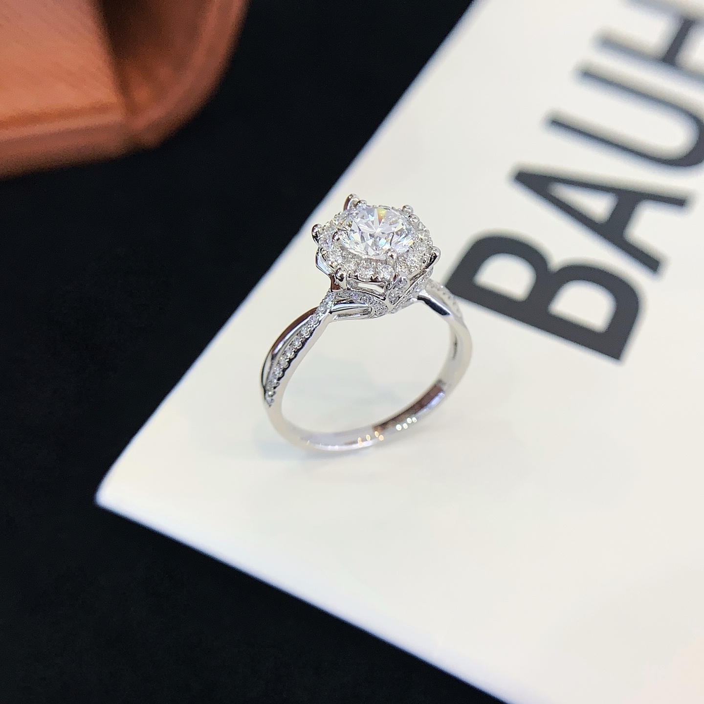 Fine Jewelry 14K 18K Gold Prong Set 0.838ct Lab Diamond Engagement Wedding Ring for Women