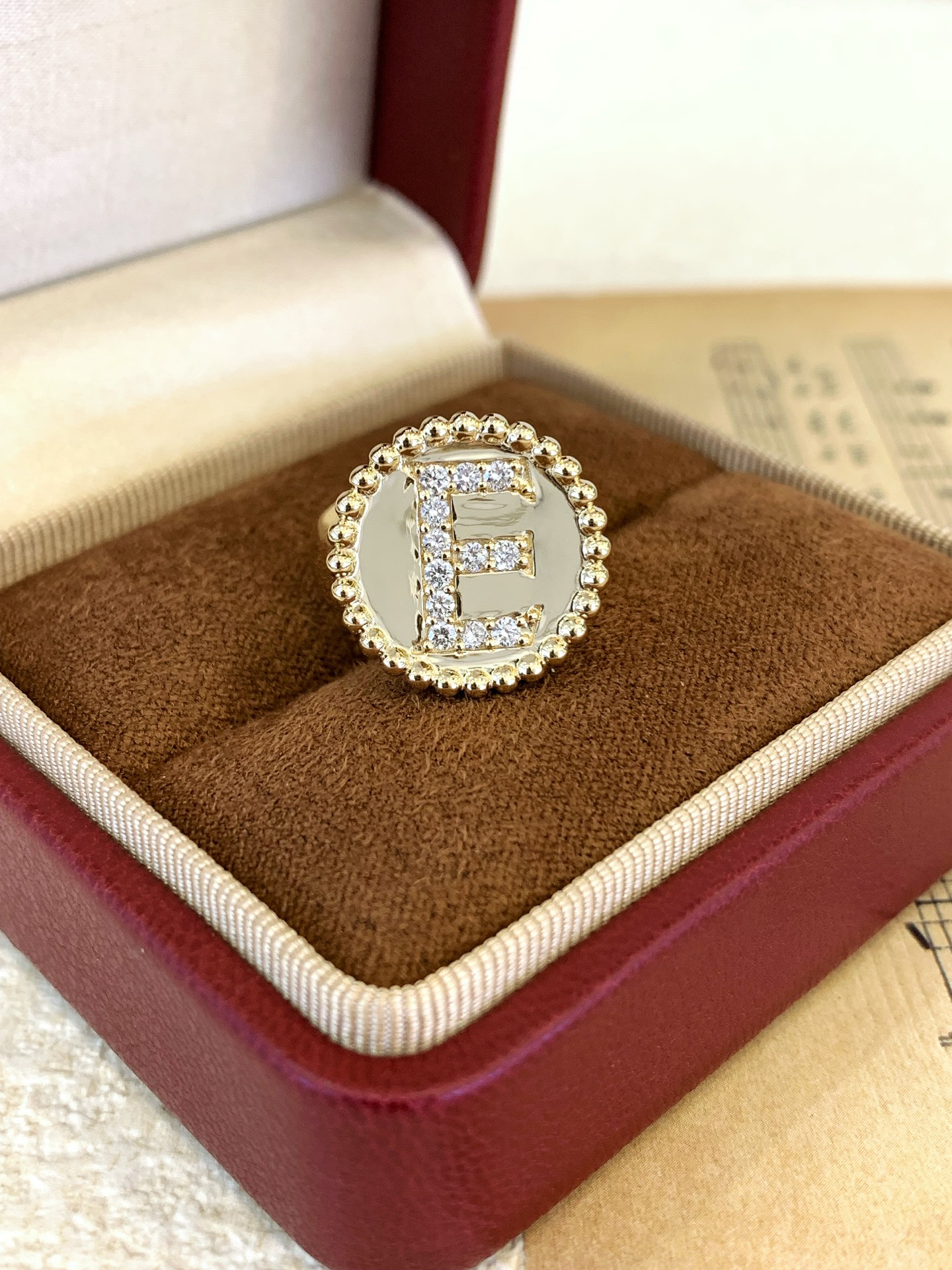 Wholesale Hiphop Men Ring 14K/18K Yellow Gold Letter E with Round Lab diamond Mens Ring