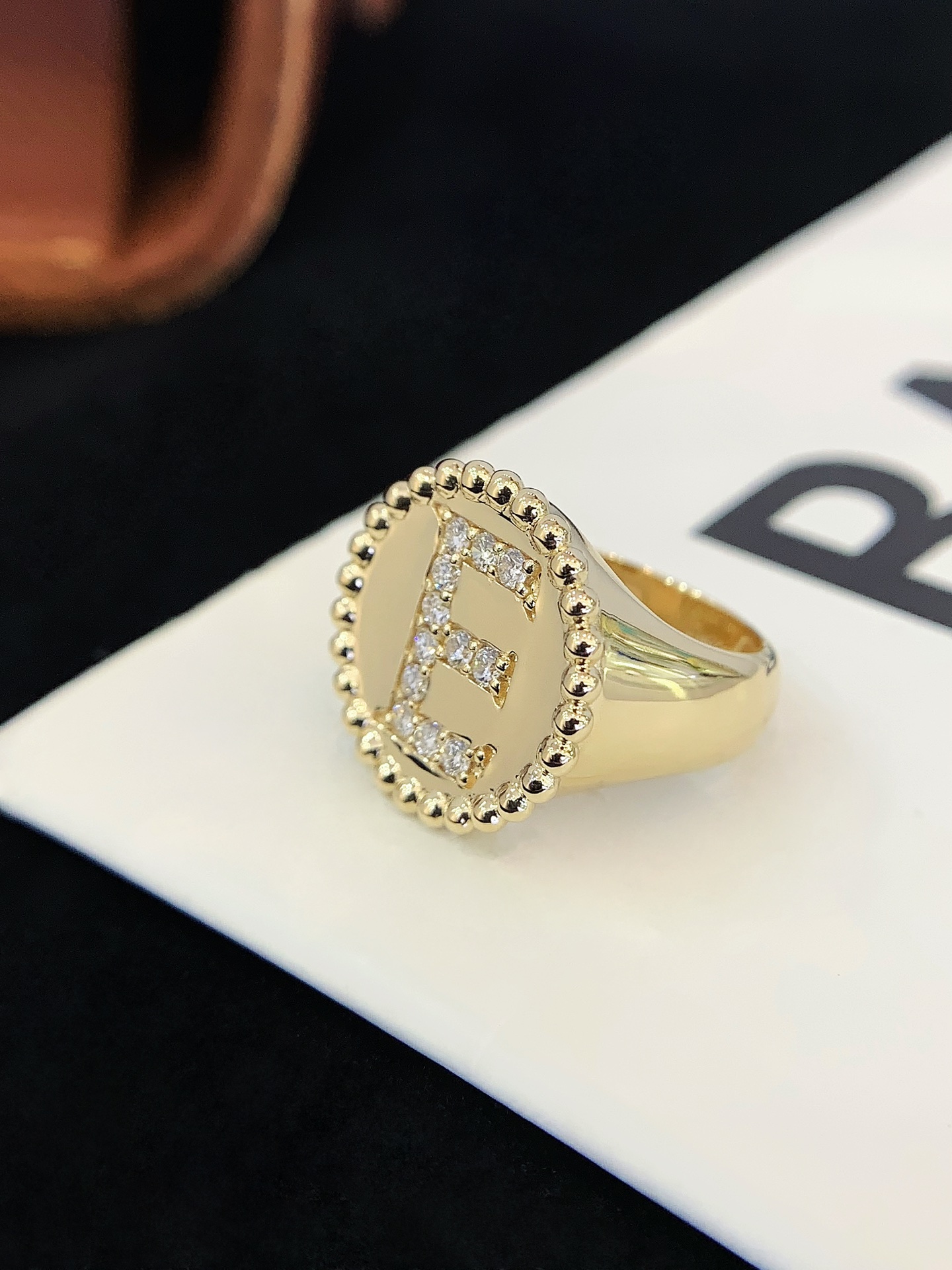 Wholesale Hiphop Men Ring 14K/18K Yellow Gold Letter E with Round Lab diamond Mens Ring 6
