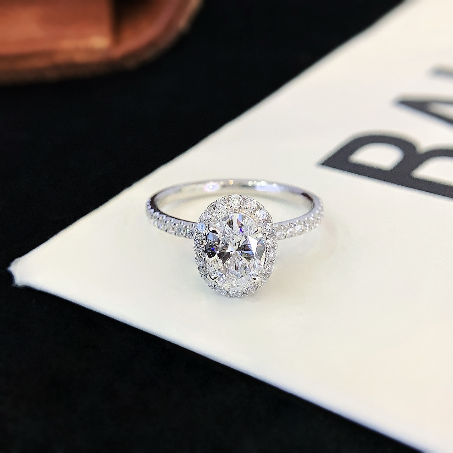 Fine Jewelry Micro Pave 14k 18K Solid Gold Lab Grown Diamond CVD Ring Oval Shape Halo VVS2 Engagement Rings