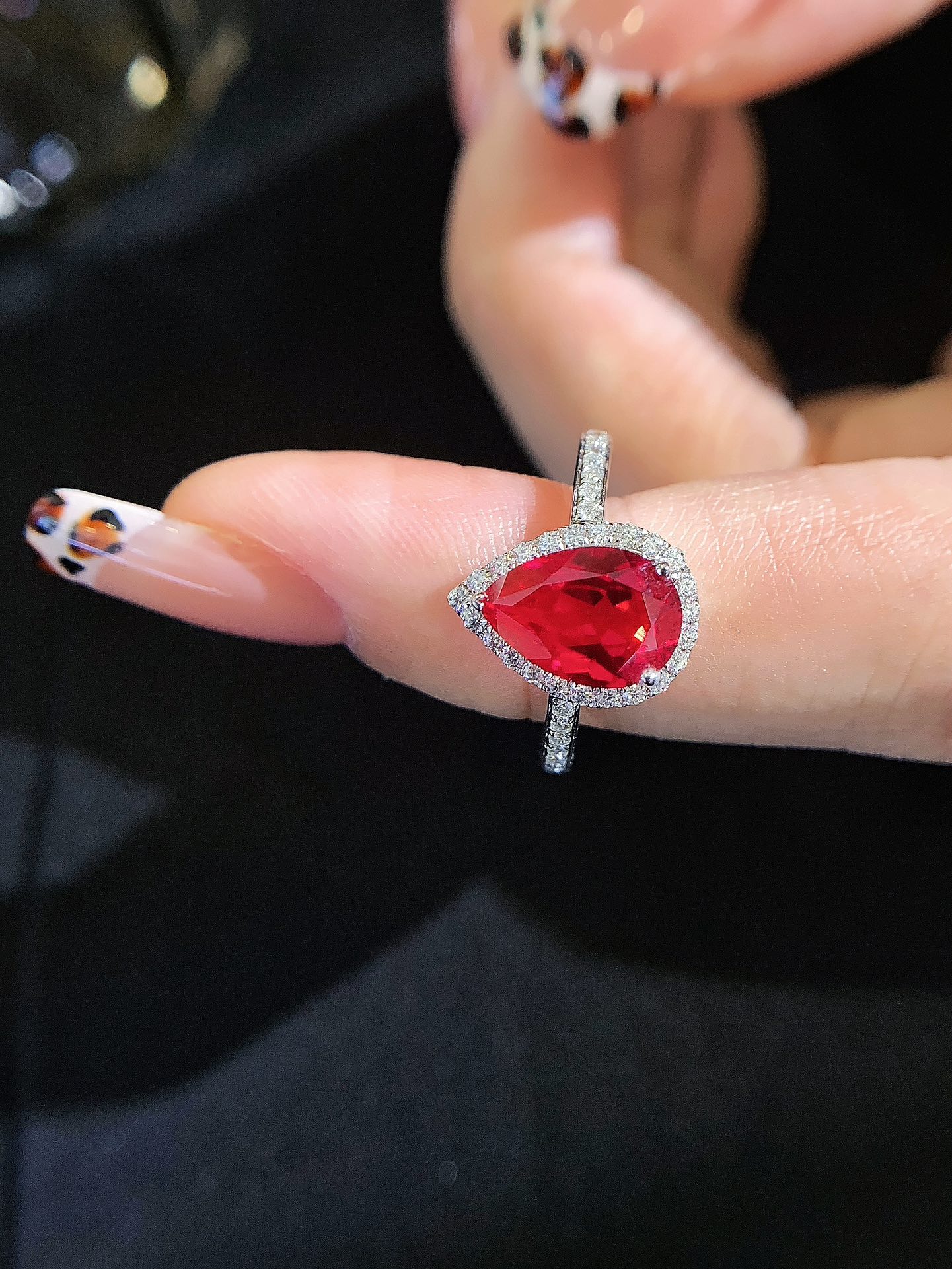 6x9mm Pear Cut Ruby 18K Gold Halo Engagement Ring with Bezel Setting for Gift Party Anniversary 6