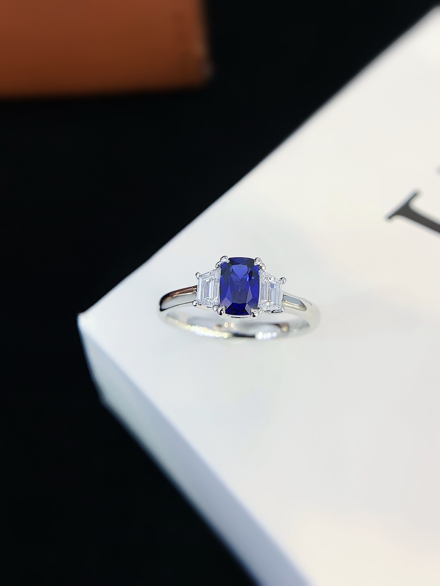 18K White Gold Lab Grown Sapphire Three-Stone Ring, Royal Blue Cushion Cut Sapphire Ring 18K Gold Lab Grown Sapphire Wedding Ring 6
